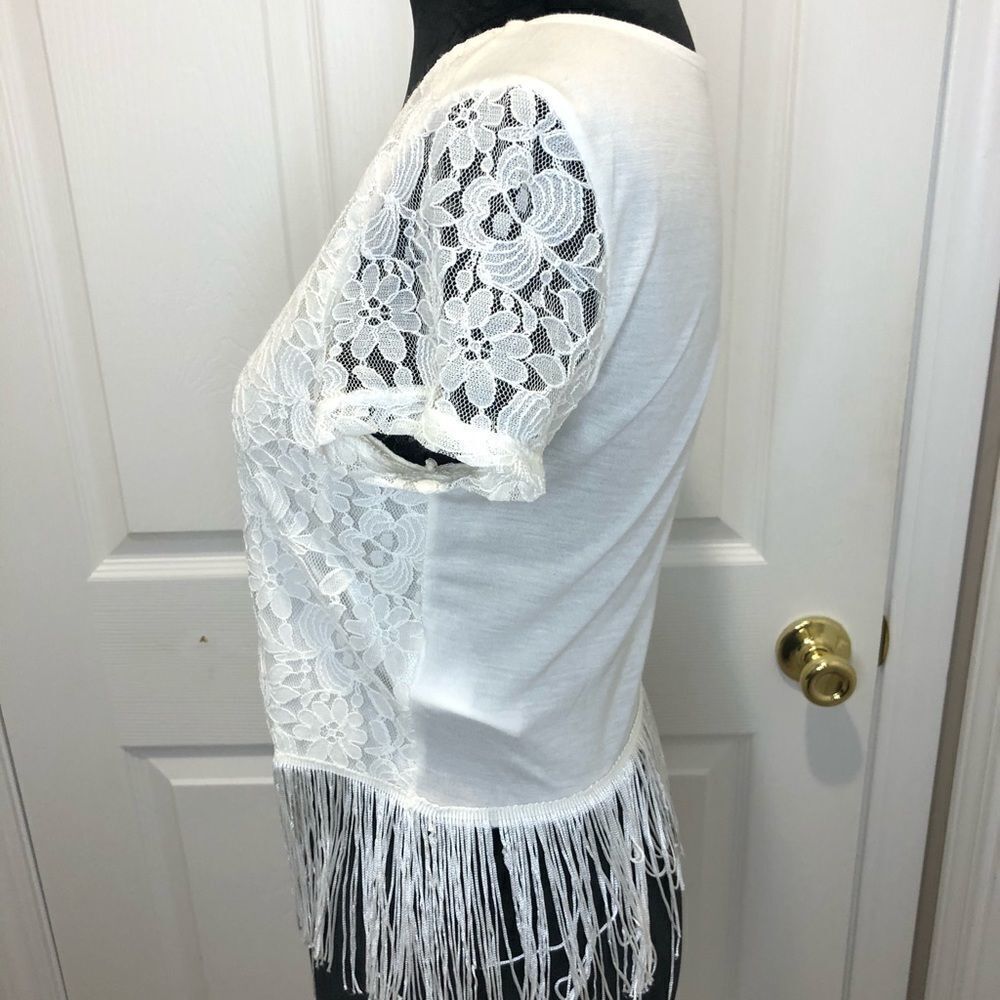 Divide H&M white lace fringed top size x small - Picture 8 of 10